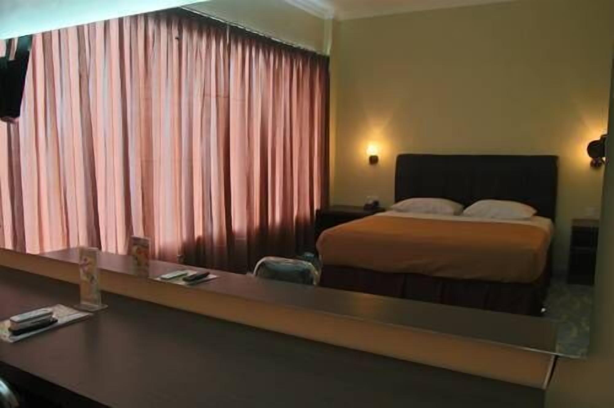 Sepinggan Hotel